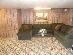 100 Farm Ln in Aliquippa, PA - Building Photo - Building Photo