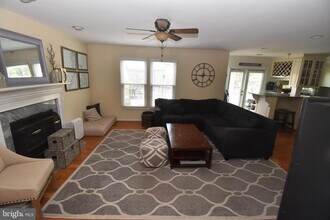 6506 Susan Barkley Ct in Alexandria, VA - Building Photo - Building Photo