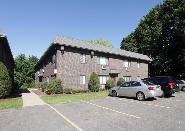 North Riverside Apartments in Bristol, CT - Foto de edificio - Building Photo