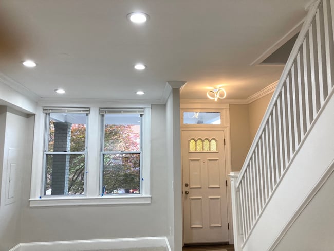 902 I St SE