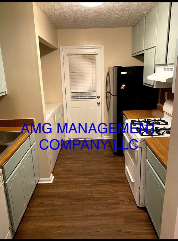 207 Glendale Ct in Stockbridge, GA - Building Photo - Building Photo