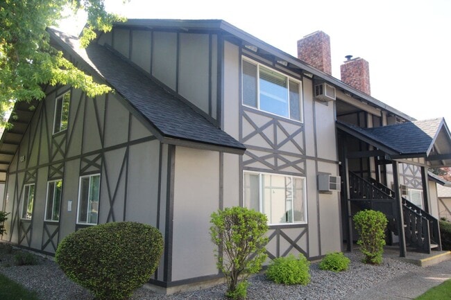 property at 108 E Weile Ave