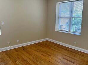 3541 W Sunnyside Ave in Chicago, IL - Building Photo - Building Photo