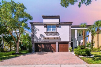 4951 SW 158th Ave in Miramar, FL - Building Photo - Building Photo