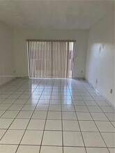 9972 SW 88th St in Miami, FL - Building Photo - Building Photo