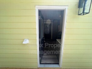 1112 Kent St in Durham, NC - Foto de edificio - Building Photo