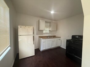1321 25th St in Lubbock, TX - Building Photo - Building Photo