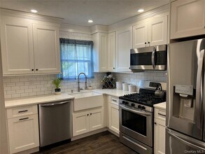 72 2nd Ave in East Rockaway, NY - Building Photo - Building Photo