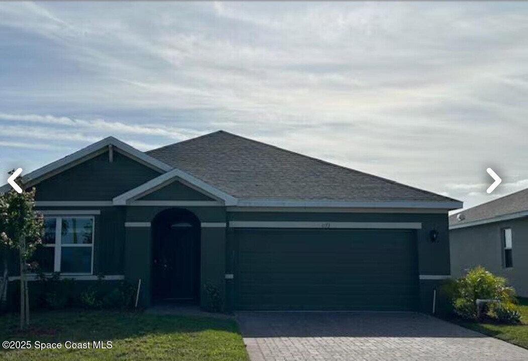 1173 Dunes Ave in West Melbourne, FL - Building Photo