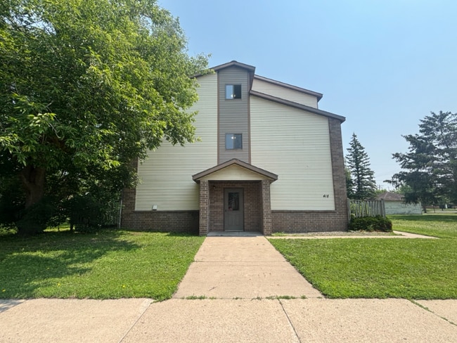 property at 418 5th Ave S