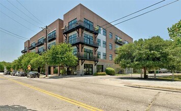 2235 E 6th St in Austin, TX - Foto de edificio - Building Photo