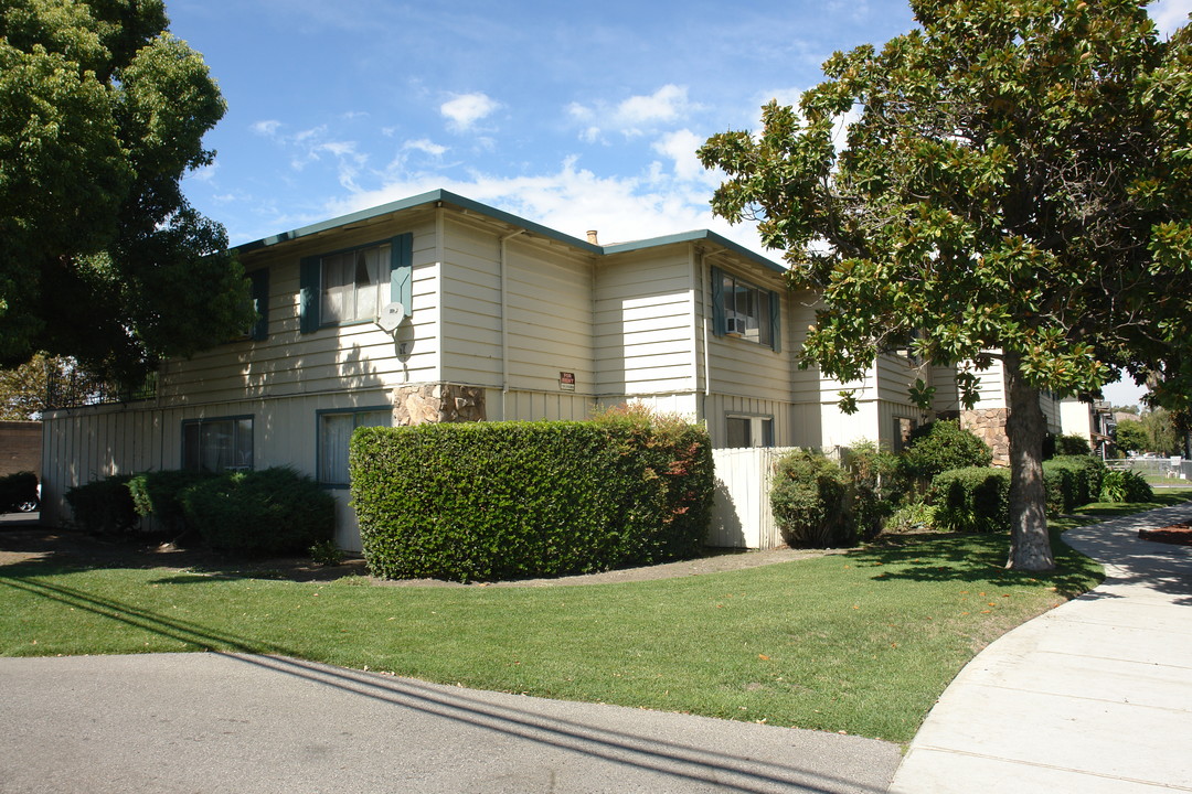 3195 Pearl Ave in San Jose, CA - Building Photo