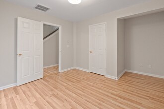 8177 Millwright Ln in Charlotte, NC - Building Photo - Building Photo
