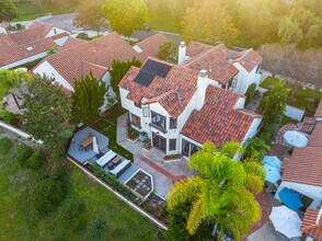 17645 Rienzi Pl in San Diego, CA - Building Photo - Building Photo