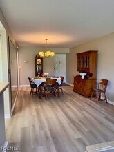 5905 Trailwinds Dr in Ft. Myers, FL - Building Photo - Building Photo