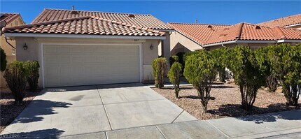 9007 Dulcimer Ln in Las Vegas, NV - Building Photo - Building Photo