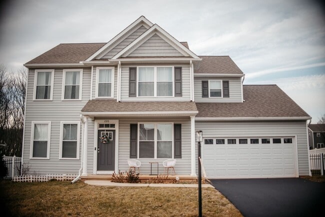 property at 220 Callie Dr