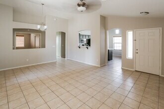 13413 W Port Au Prince Ln in Surprise, AZ - Building Photo - Building Photo