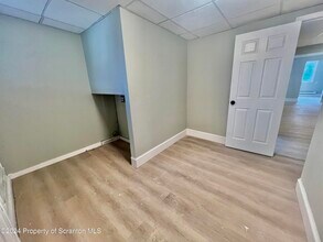 433 Boulevard Ave in Dickson City, PA - Building Photo - Building Photo