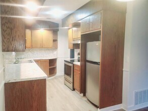 5329 Searsville Rd in Pine Bush, NY - Building Photo - Building Photo