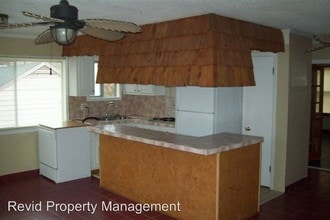 3523 Barwood Cir in Memphis, TN - Building Photo - Building Photo