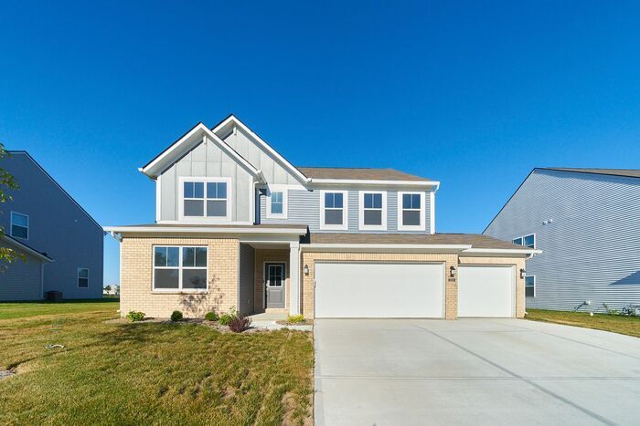 7510 Hillway Dr in Indianapolis, IN - Building Photo