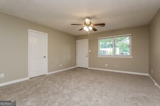 41 Libby Ln in Jonesboro, GA - Building Photo - Building Photo