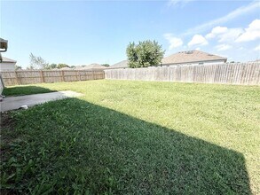 868 NW Evans Cir in Bentonville, AR - Building Photo - Building Photo