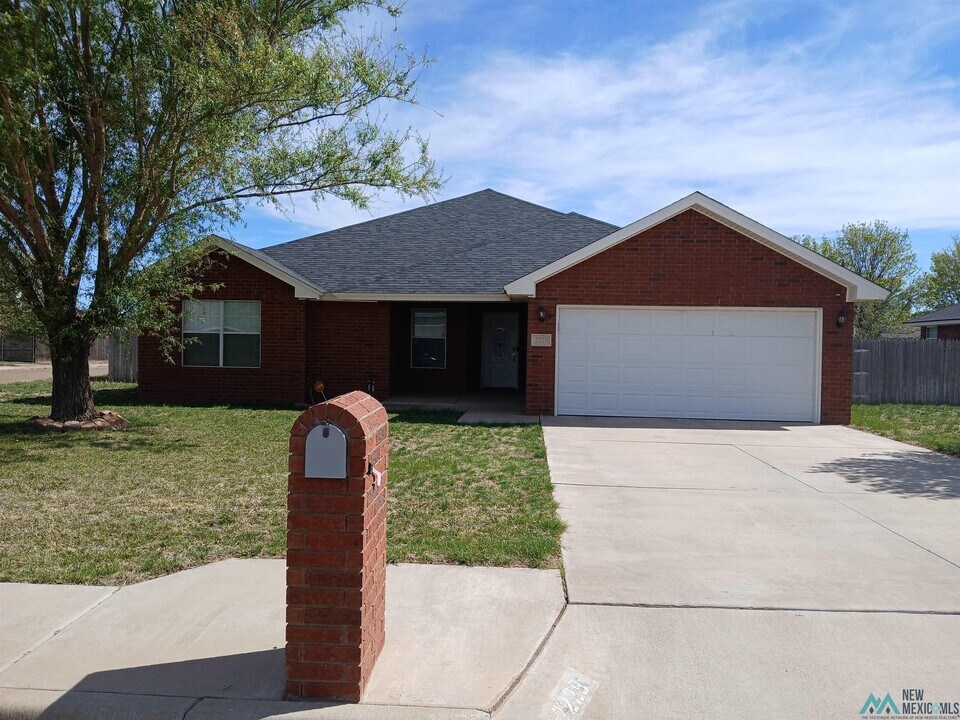 2229 Reese Dr in Clovis, NM - Building Photo