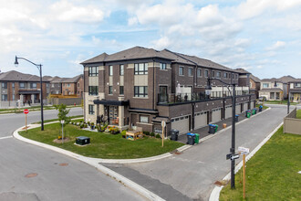 509 Remembrance Rd in Brampton, ON - Building Photo - Building Photo