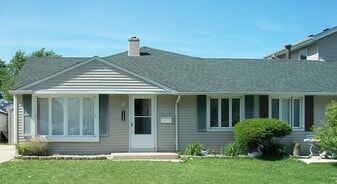 4128 W 90th St in Hometown, IL - Building Photo