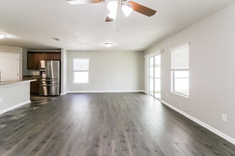95017 Timberlake Dr in Fernandina Beach, FL - Building Photo - Building Photo