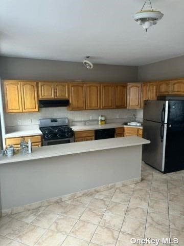79-66 78th Ave, Unit 3 in Queens, NY - Building Photo