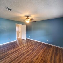 953 Wedgewood Way in Hinesville, GA - Building Photo - Building Photo