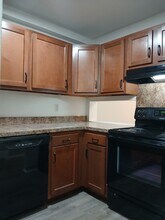 158 Fulton St in Fall River, MA - Building Photo - Building Photo