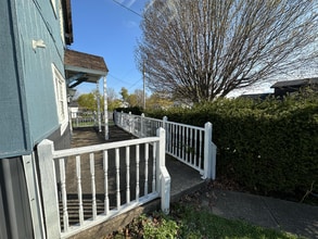 111 Erie St in Oswego, NY - Building Photo - Building Photo