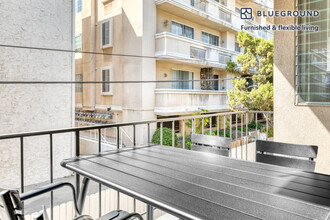 115 N Wetherly Dr in Los Angeles, CA - Building Photo - Building Photo