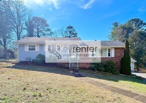 1322 Koblan Dr in Chattanooga, TN - Building Photo