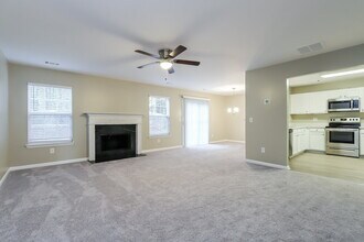 2305 Mayfair Dr in Cumming, GA - Building Photo - Building Photo