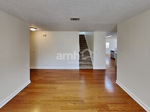 1008 Montrose Dr in Smyrna, TN - Building Photo - Building Photo