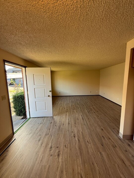 2109 E 8th St in Vancouver, WA - Building Photo