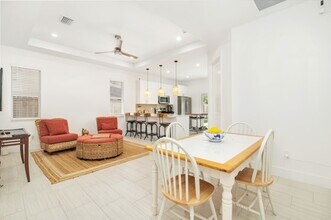 520 El Vedado in West Palm Beach, FL - Building Photo - Building Photo