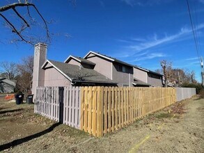 415 S 20th St in Rogers, AR - Building Photo - Building Photo