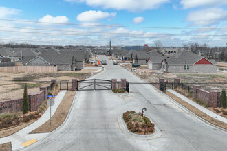 Villas at Bricktown in Broken Arrow, OK - Building Photo - Building Photo