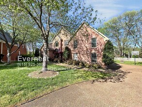 172 Sontag Dr in Franklin, TN - Building Photo - Building Photo