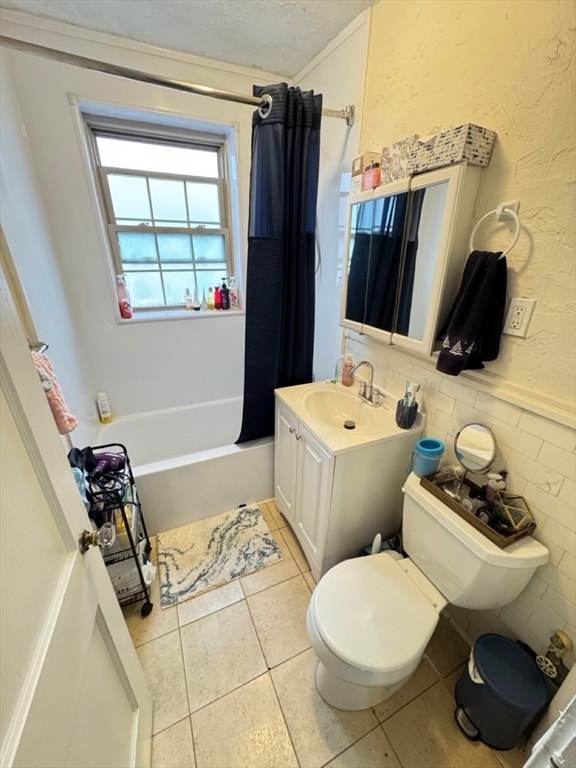 296 Spring Street Ext, Unit #5 in Medford, MA - Foto de edificio - Building Photo