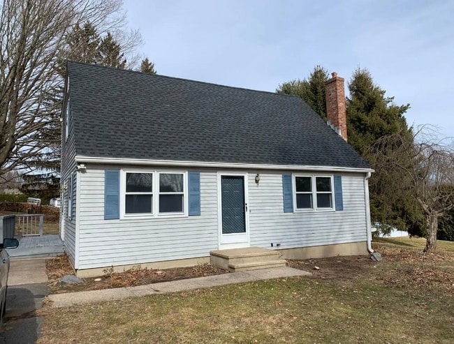 property at 32 Prospect St Ext
