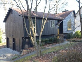 1179 Justice Dr in Kennesaw, GA - Building Photo