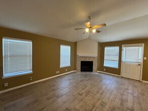 7234 Autumn Acres in Converse, TX - Building Photo - Building Photo
