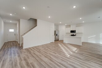 139 S Maroon Ave in Fayetteville, AR - Building Photo - Building Photo